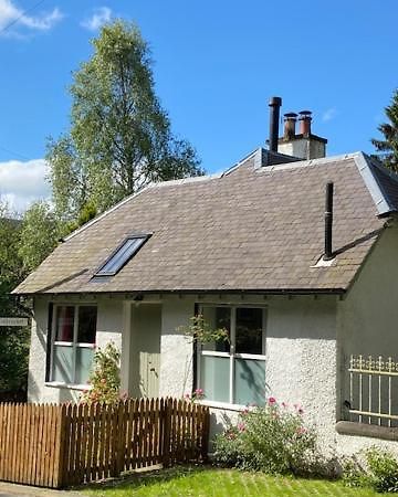 Cobbler'S Cottage At Kindrochet, Strathtay Pitlochry Zewnętrze zdjęcie